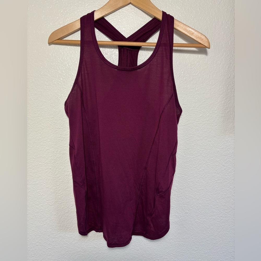 Athleta Lightweight Racerback Athletic Top Size Small Maroon | fitness | gym |